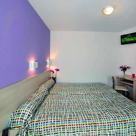 Hotel Saint Contard Lourdes Eksteriør billede