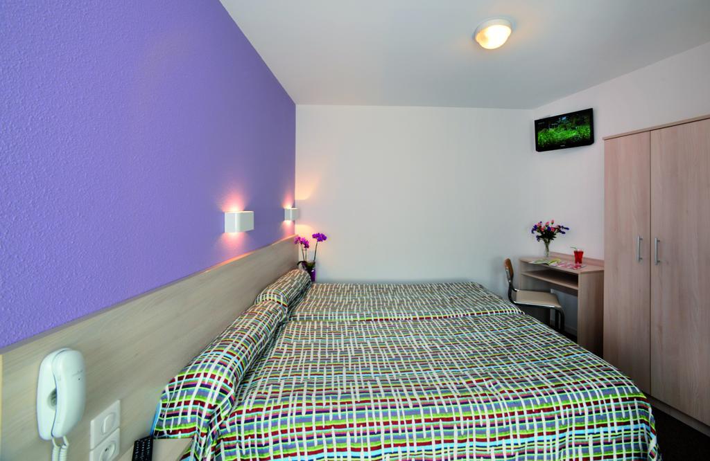 Hotel Saint Contard Lourdes Eksteriør billede